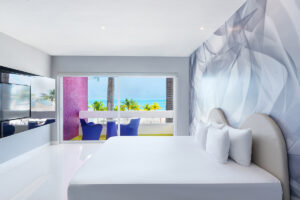 Temptation Cancun Resort | Trendy Ocean View Ladies Take Over