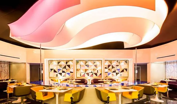 SHE restaurant